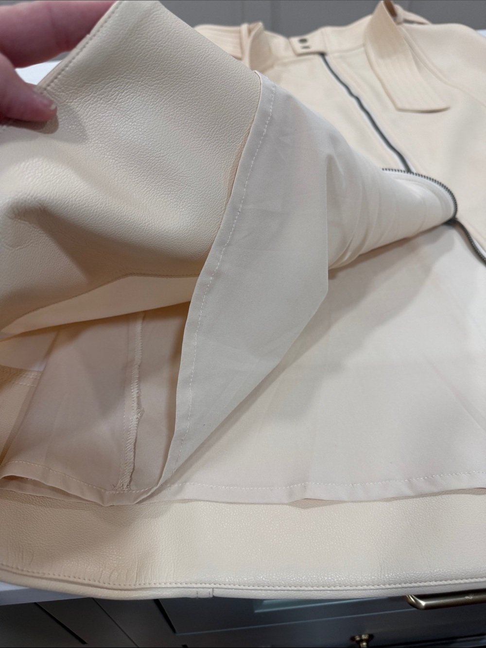 Marie Oliver Cream A-Line Midi Skirt with Front Zip & Tie Waist - Picture 5 of 6